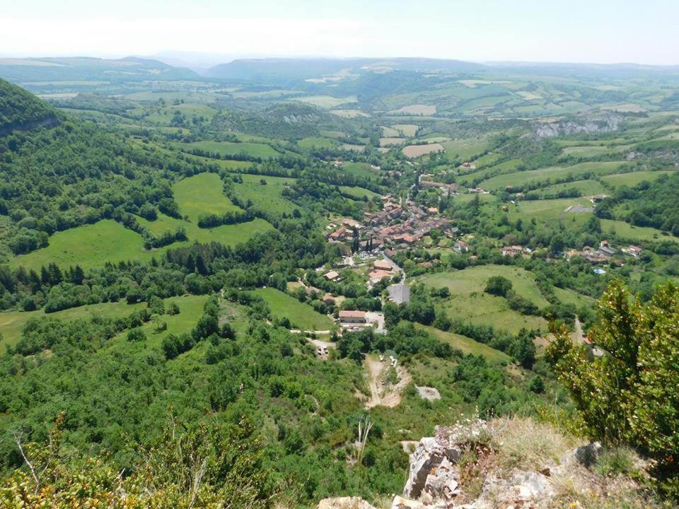 Les Tremieres Bed & Breakfast Saint-Paul-des-Fonts Luaran gambar