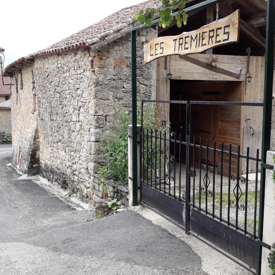 Les Tremieres Bed & Breakfast Saint-Paul-des-Fonts Luaran gambar