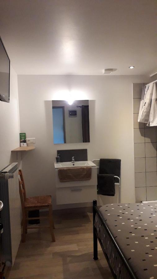 Les Tremieres Bed & Breakfast Saint-Paul-des-Fonts Luaran gambar
