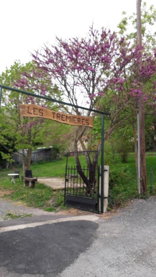 Les Tremieres Bed & Breakfast Saint-Paul-des-Fonts Luaran gambar